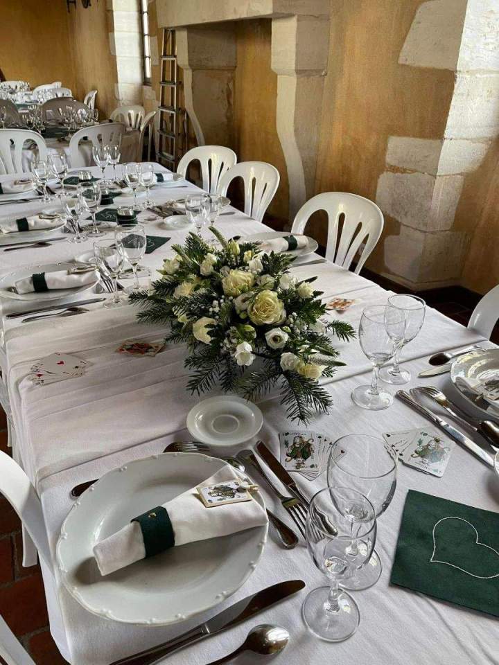 Nous réalisons des bouquets de mariée originaux.